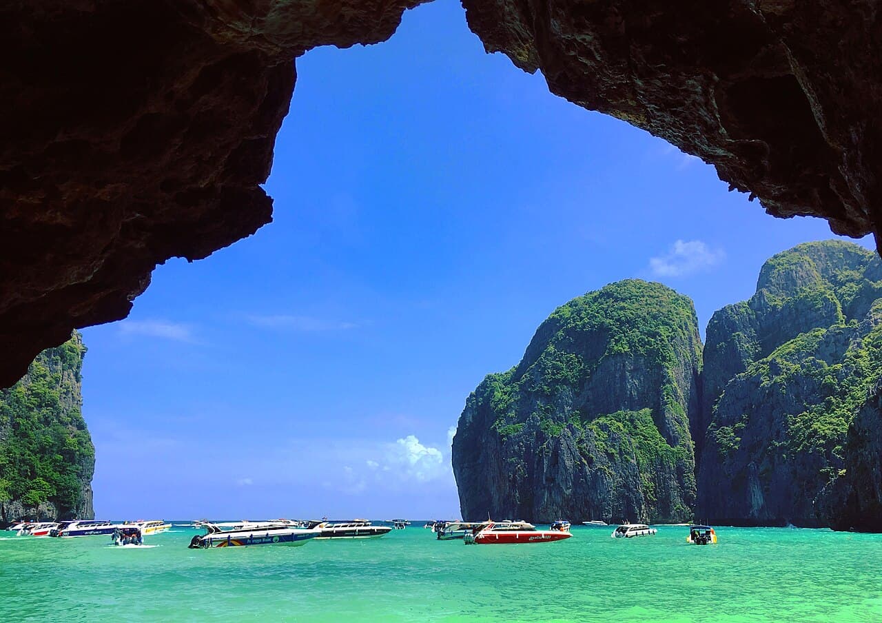 Maya Bay, Ko Phi Phi Le