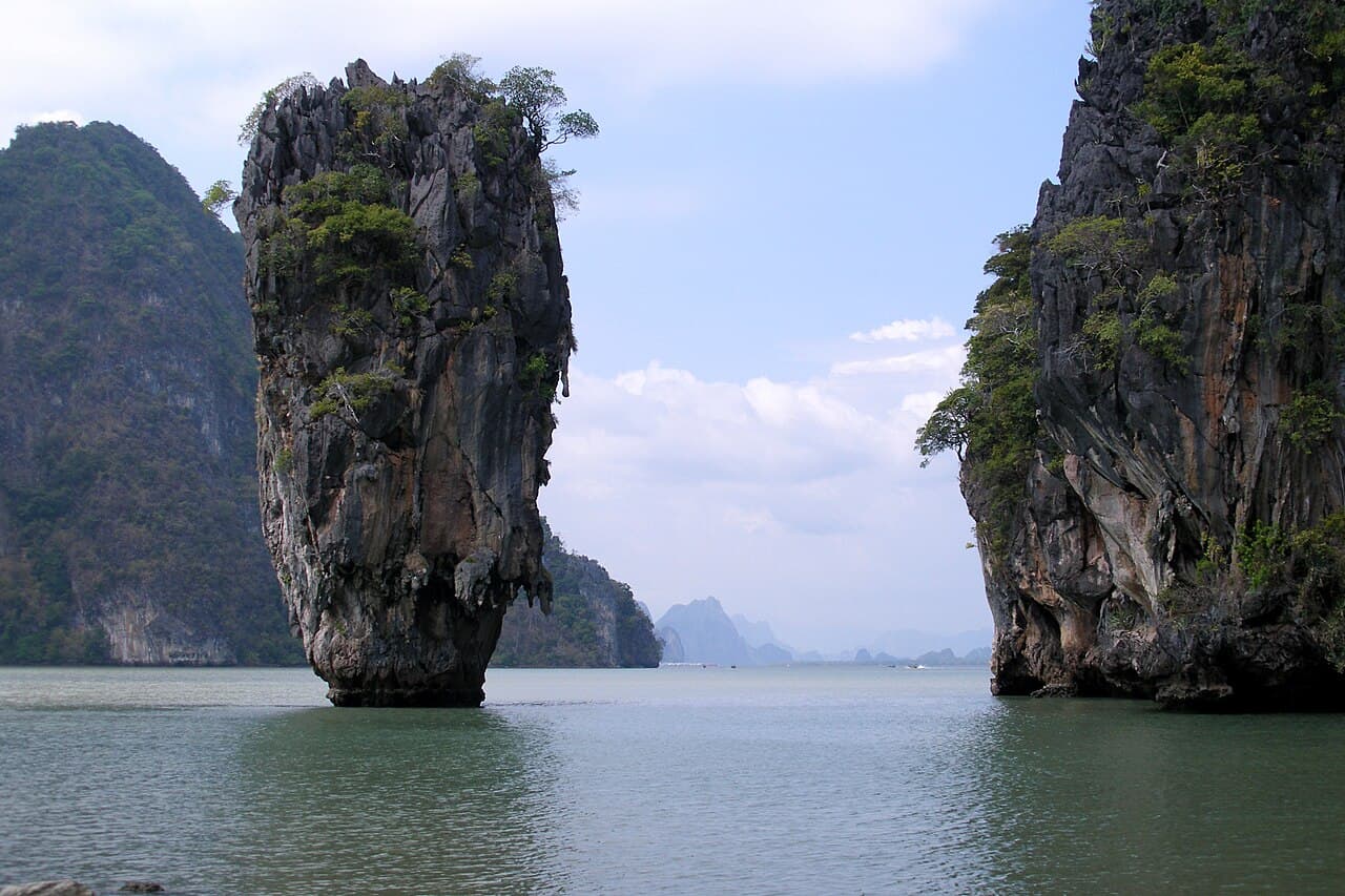 Ko Tapu (James Bond Island), Phang Nga Bay