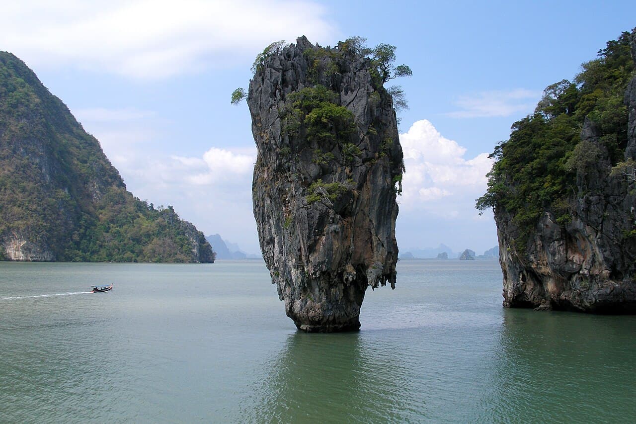 Ko Tapu (James Bond Island), Phang Nga Bay